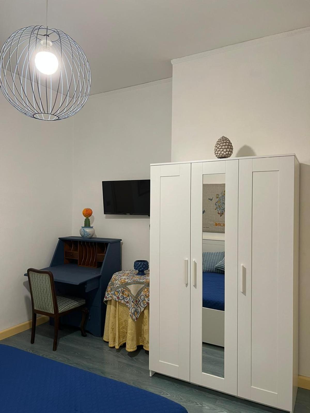 Naos - Guest House Al Teatro Greco Syracuse Екстер'єр фото
